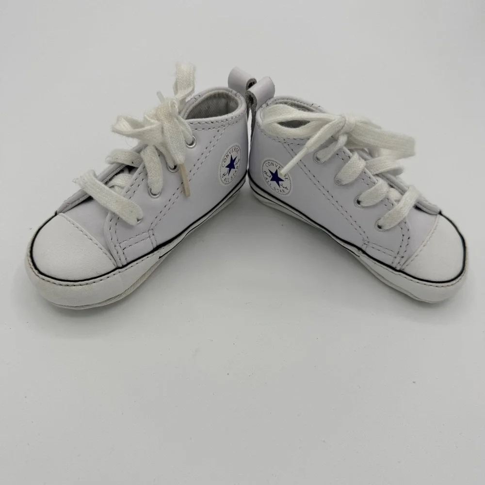 Converse Crib Shoes Infant Size 3 White Chuck Taylor Baby Sneakers Soft Sole